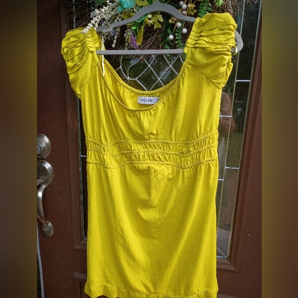Zara 🍋‍🟩 Lime Green 💚 Dress Size M.Pit To Put 18".Length 34" - Picture 2 of 5